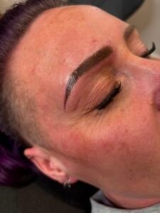 Natural eyebrow enhancement with semi-permanent microblading in Newcastle.